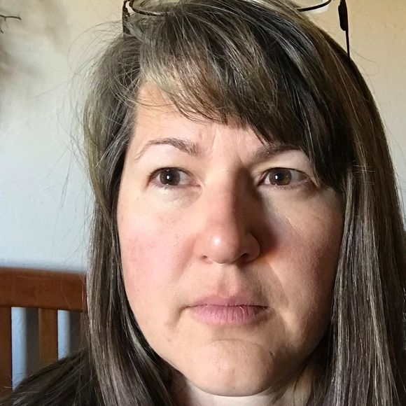 Meet your Posher, Tracy - Picture 1 of 1